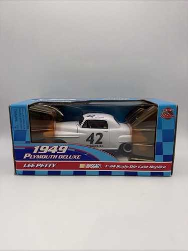Racing champions petty - racing,