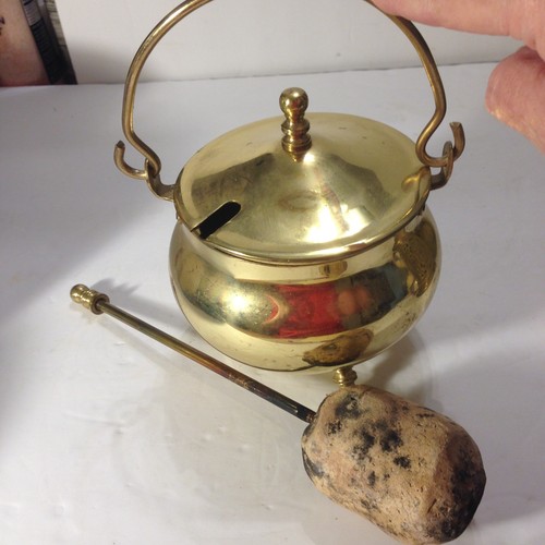 Vtg brass smudge pot cauldron - brass,