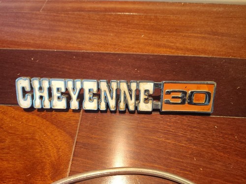 Chevy cheyenne fender - ,