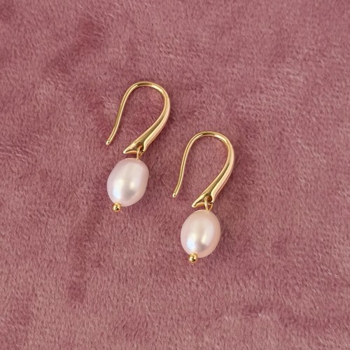 Freshwater pearl drop - pearl,