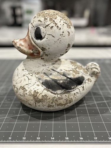 Vtg weathered concrete - 🧡,