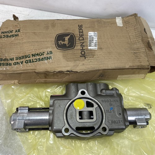 John deere at300827 - boom, valve