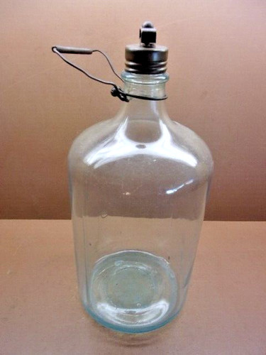 Antique kerosene heater - 🔥antique,