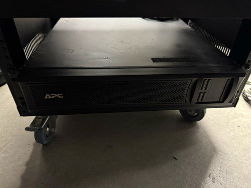 Apc smart ups smx750 rackmount - apc,