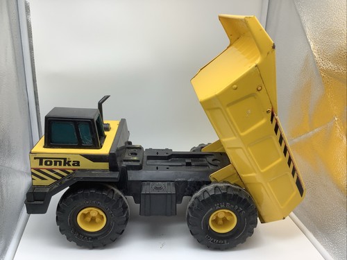 Tonka mighty steel dump - dump, truck