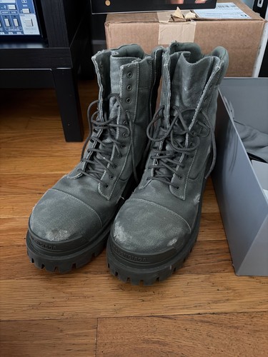 Balenciaga green striker - balenciaga,