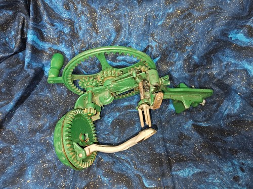 Antique primitive cast iron - antique,