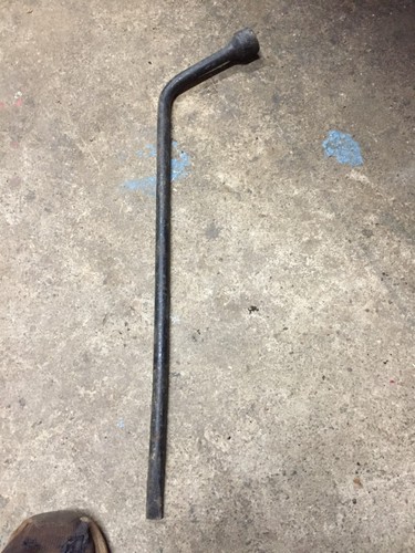 One factory style lug - (1),
