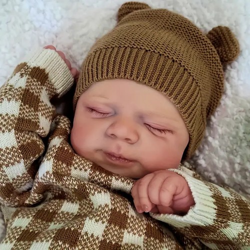 Lifelike newborn reborn - lifelike,