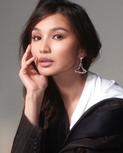 Gemma chan 8x10 photo - gemma,