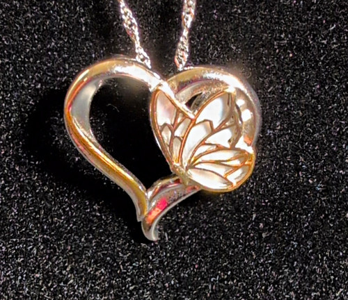 Butterfly necklace - ,