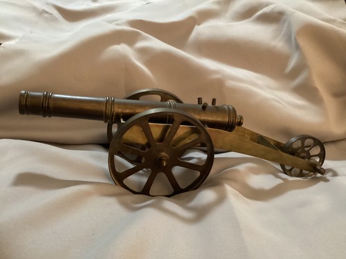 Brass model cannon - brass, replica