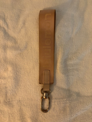 Light pink used lululemon key - light,