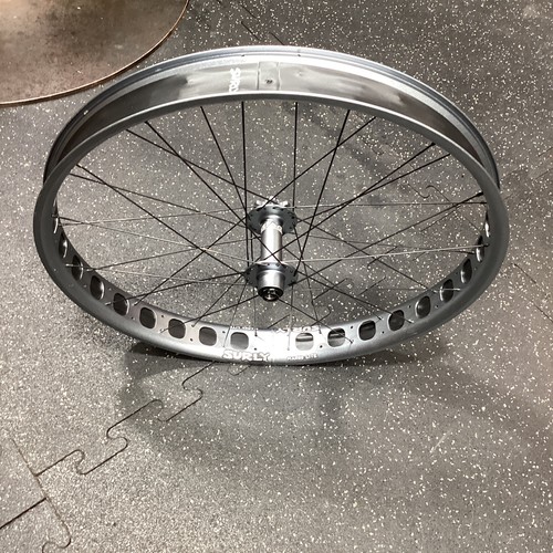 Surly pugsley from only 135mm - surly,