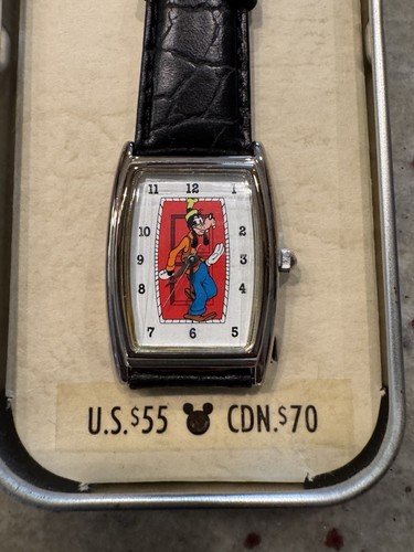 Disney goofy quartz tonneau - disney,