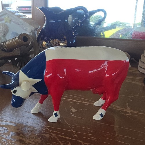 Cowparade texas flag - texas, cow