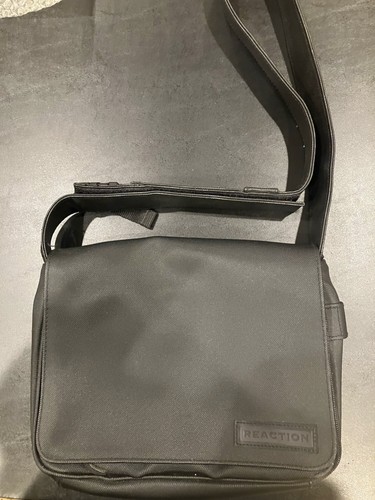Reaction travel crossbody bag - reaction,