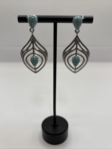 Turquoise color pavé - color, dangle
