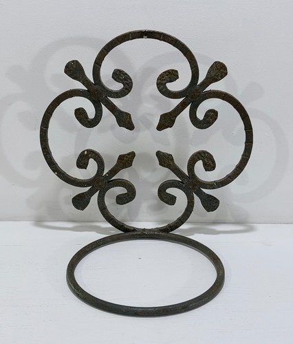 Vintage cast iron - iron, planter