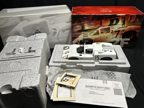 Exoto 1967 chaparral - 1:18, 2f