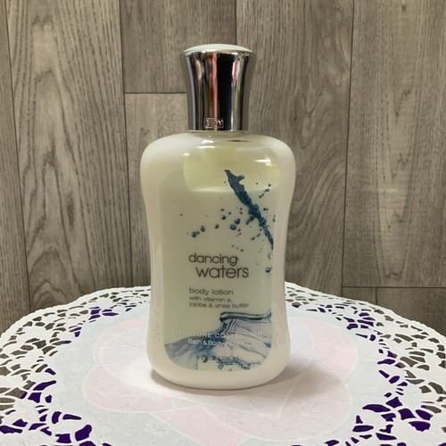 Bath body works - works, dancing