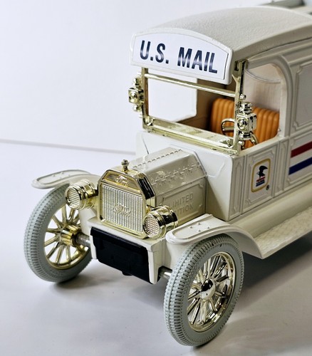 Ertl 1913 die cast - cast, "t"