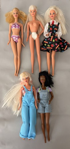Genuine barbie vintage - genuine, 1990s