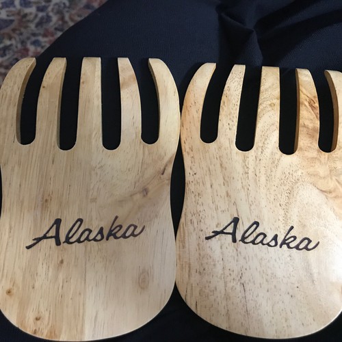 Alaska bear paw - bear, salad