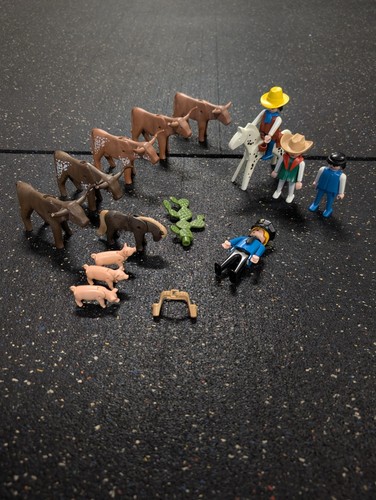 Playmobil western ranch lot - western,