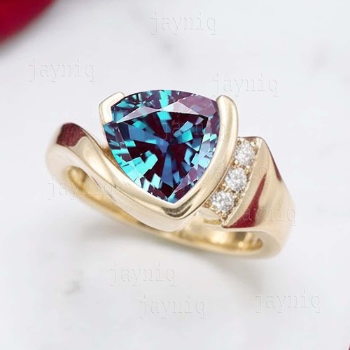 Color changing alexandrite - color,