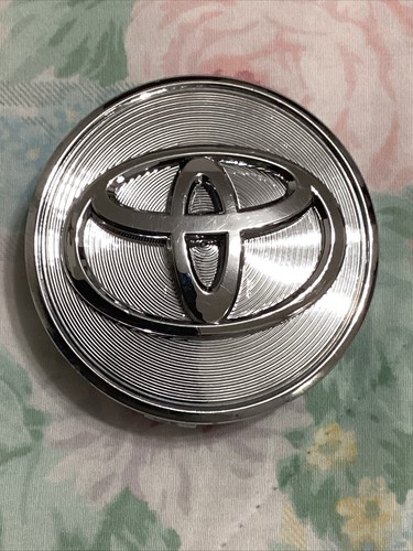 Toyota camry chrome - toyota, silver