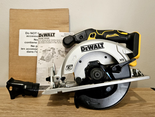 Dewalt 20v max 2 - 20v, 6-1/2