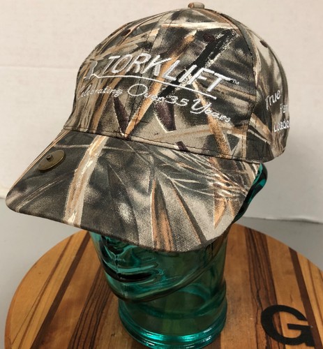 Nwot torklift fastgun - hat, camo