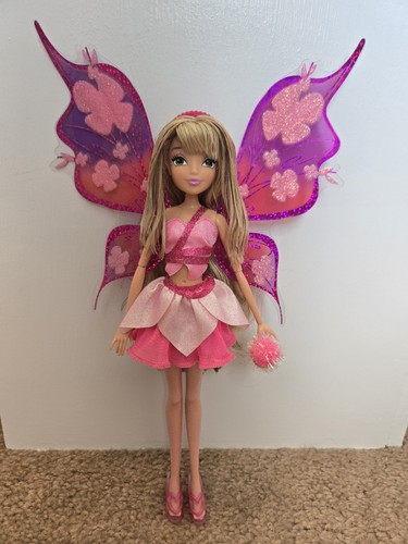 Winx club flora believix power - flora,