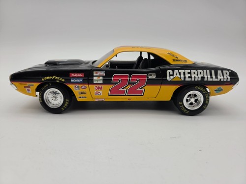 Ertl dodge challenger 1 18 - ertl,