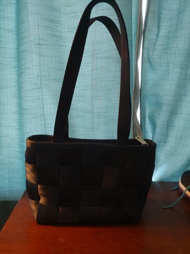 Harveys the original seatbelt - harveys,