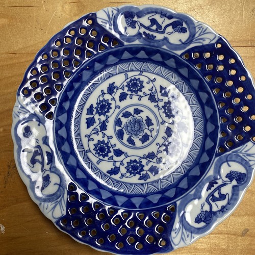 Blue and white decorative - blue,