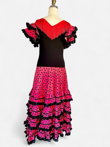 Woman flamenco dancer - woman’s,