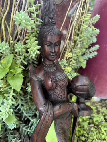 Vintage hand carved - hand,