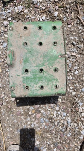 Tractor pto step shield - pto, step/shield