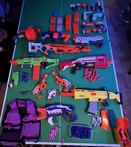 Huge nerf gun lot - gun, lot!!!!!