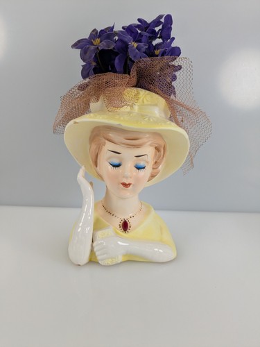 Vintage lady head vase ruby - head,