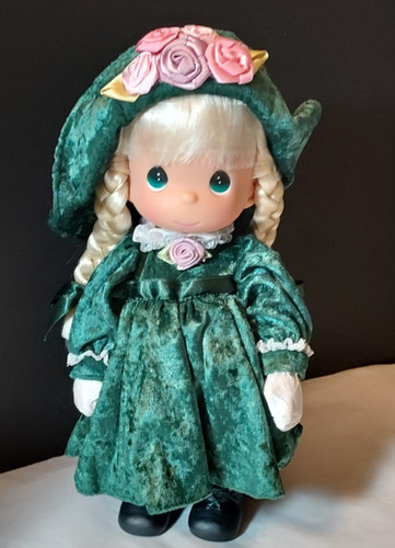 Irish beauty clare grace - irish, "clare