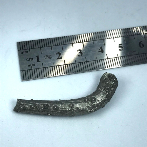 Metal hydra beast - hydra,