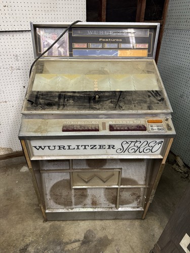 Wurlitzer stereo jukebox - , model