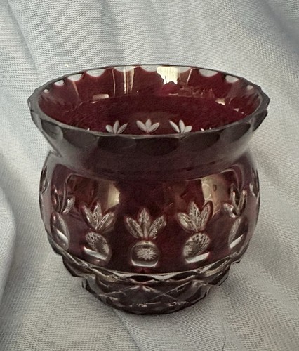 Bohemian ruby red cut - red,