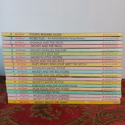 Mickey young reader s - mickey's,