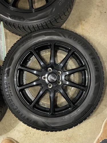 Black wheels - black,