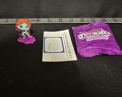 Disney doorables full bloom - in,