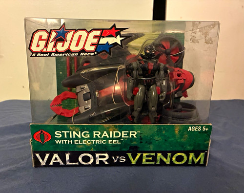 Hasbro joe valor vs venom - g.i.,